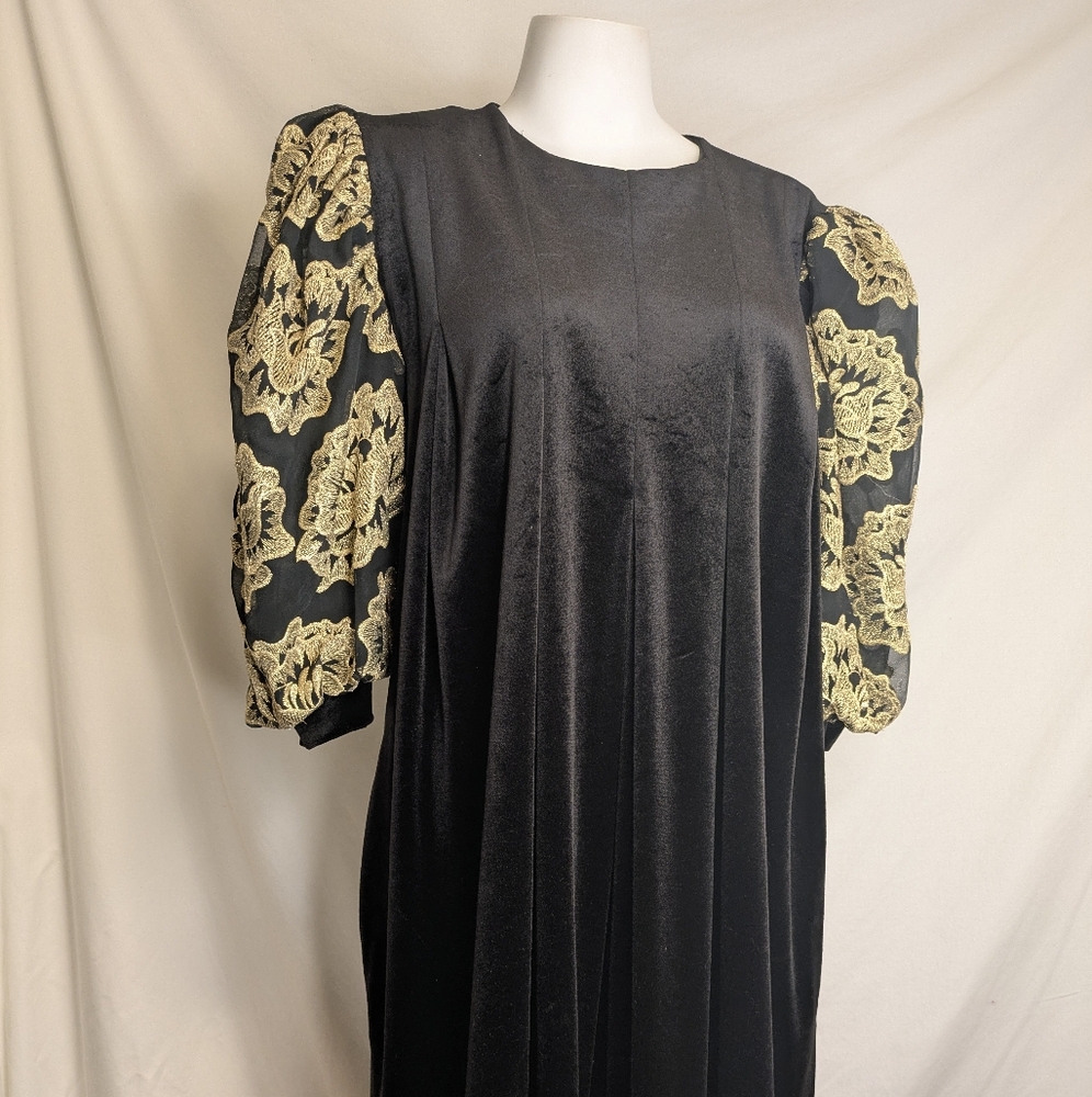 Vintage 80's David Brown Black Velour Dress Puffy Sleeves Pockets Made in USA